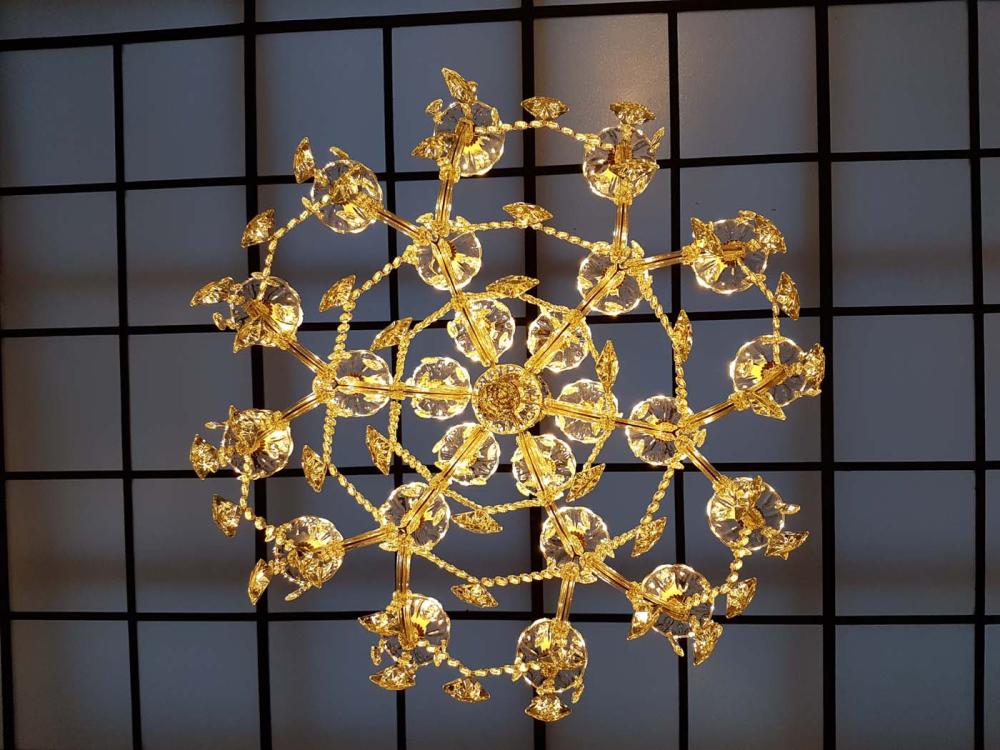 dessous-lustre-marietherese-24-lampes
